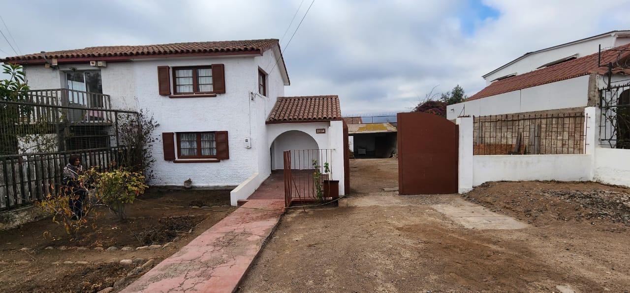SE VENDE CASA EN LA SERENA - Image# 2