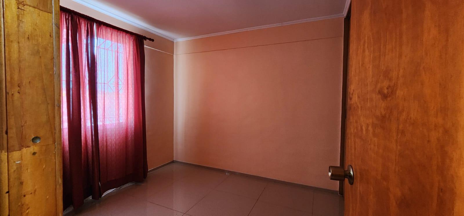 En venta casa ubicada en Calle Regimiento Arica (frente Colegio Altazor) - Image# 5