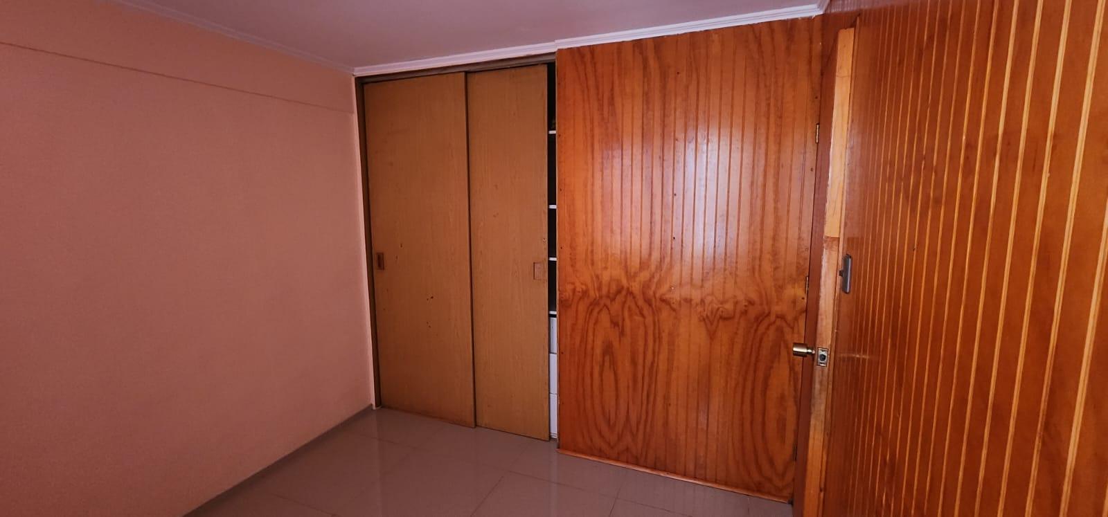 En venta casa ubicada en Calle Regimiento Arica (frente Colegio Altazor) - Image# 7