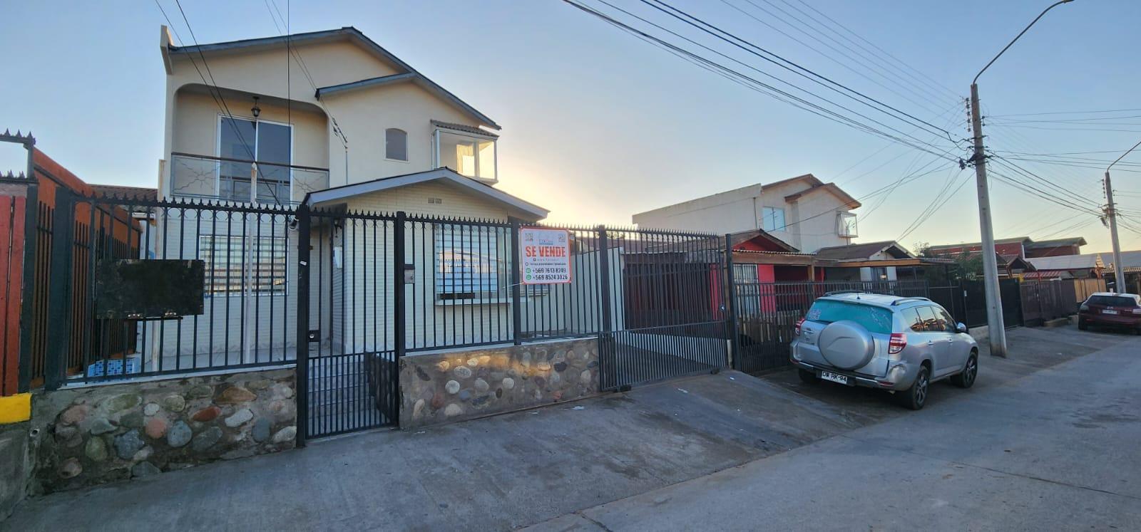 EN VENTA LINDA Y ACOGEDORA CASA AMPLIADA, UBICADA EN EL BOSQUE SAN CARLOS - Image# 2