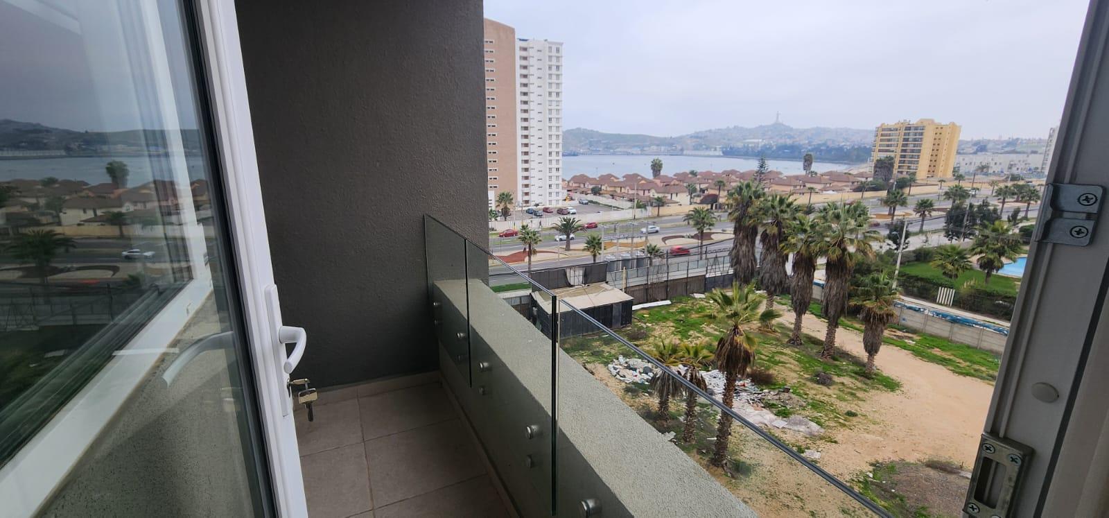SE ARRIENDA DEPARTAMENTO SEMI NUEVO, FRENTE A PLAYA LA HERRADURA COQUIMBO- IV REGIÓN-CHILE - Image# 12