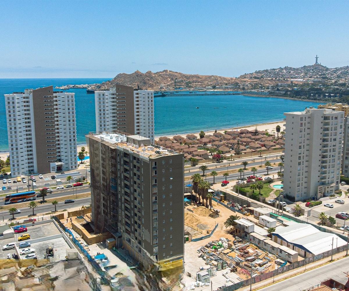 SE ARRIENDA DEPARTAMENTO SEMI NUEVO, FRENTE A PLAYA LA HERRADURA COQUIMBO- IV REGIÓN-CHILE - Image# 1