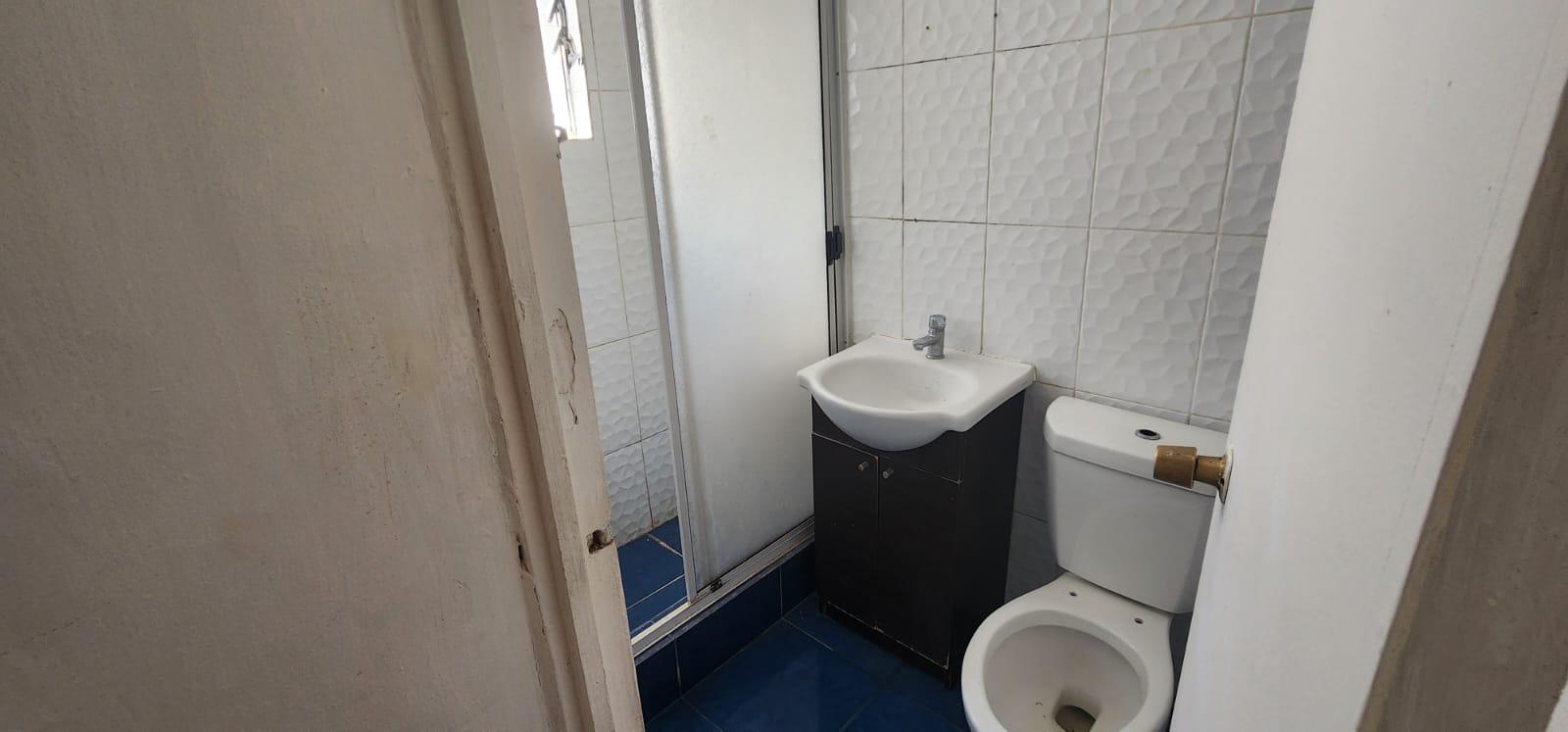 SE VENDE PROPIEDAD UBICADA EN EL CORAZON DE SINDEMPART, COQUIMBO-IV REGION - Image# 6